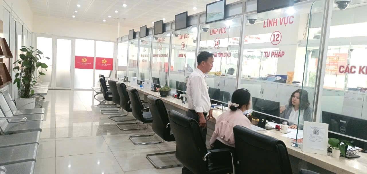 Hướng dẫn thực hiện thủ tục hành chính trong lĩnh vực quốc tịch, nâng cao chất lượng phục vụ người dân